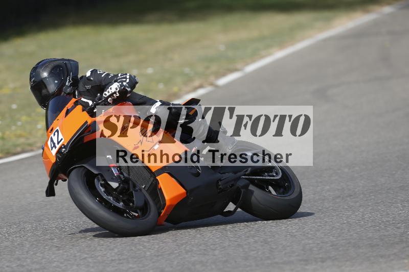 /37 09.08.2026  Pluess Motosport ADR/Einsteiger/42